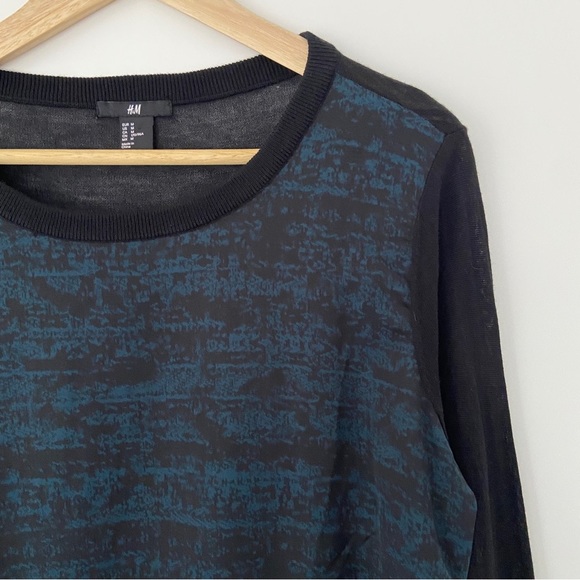 H & M BLACK/TEAL MIXED MEDIA TOP/LIGHT SWEATER, MEDIUM - Picture 7 of 9